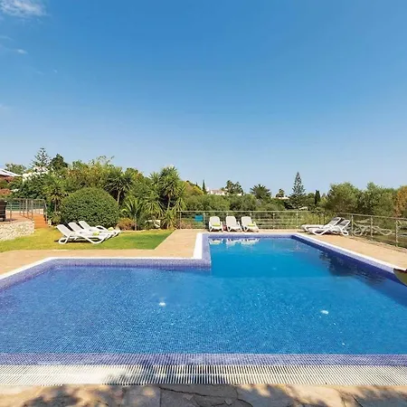Carvoeiro Sleeps 8 Air Con Wifi * Carvoeiro (Lagoa)