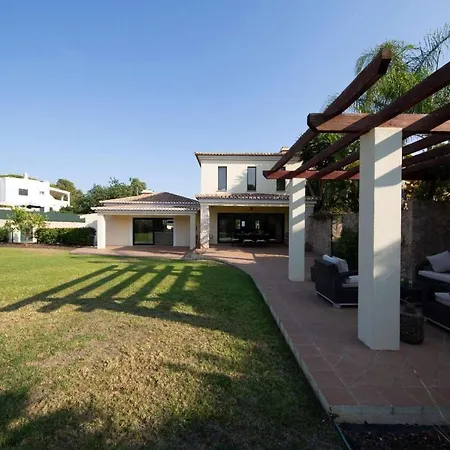 Carvoeiro Sleeps 8 Air Con Wifi Villa Carvoeiro (Lagoa)